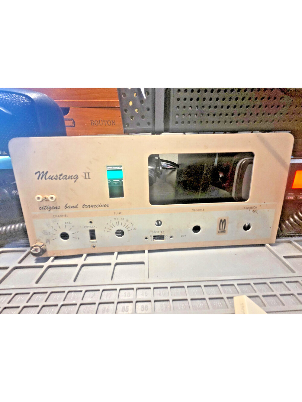 FACEPLATE (STEEL) FOR MUSTANG II BASE STATION CB RADIO